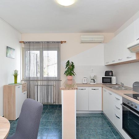פורץ Apartments Milka 2074 מראה חיצוני תמונה
