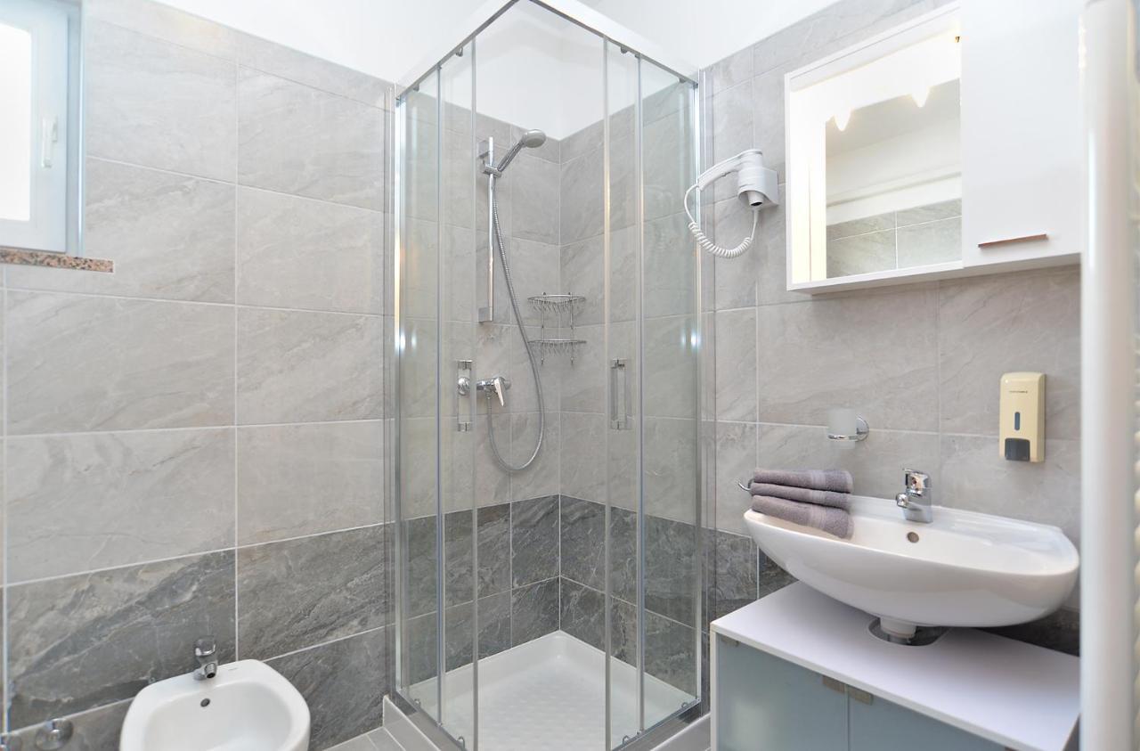 פורץ Apartments Milka 2074 מראה חיצוני תמונה